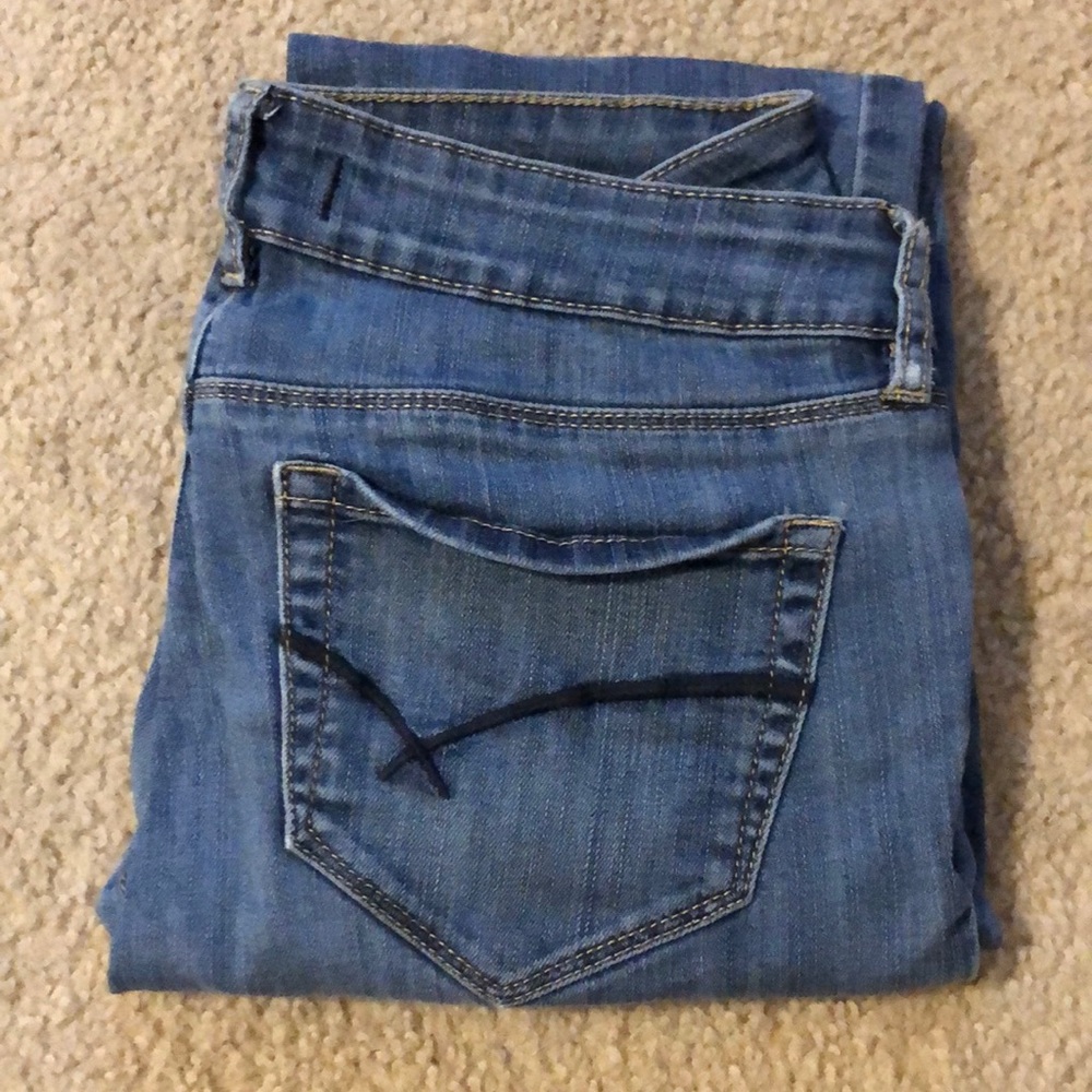 Light wash jeans